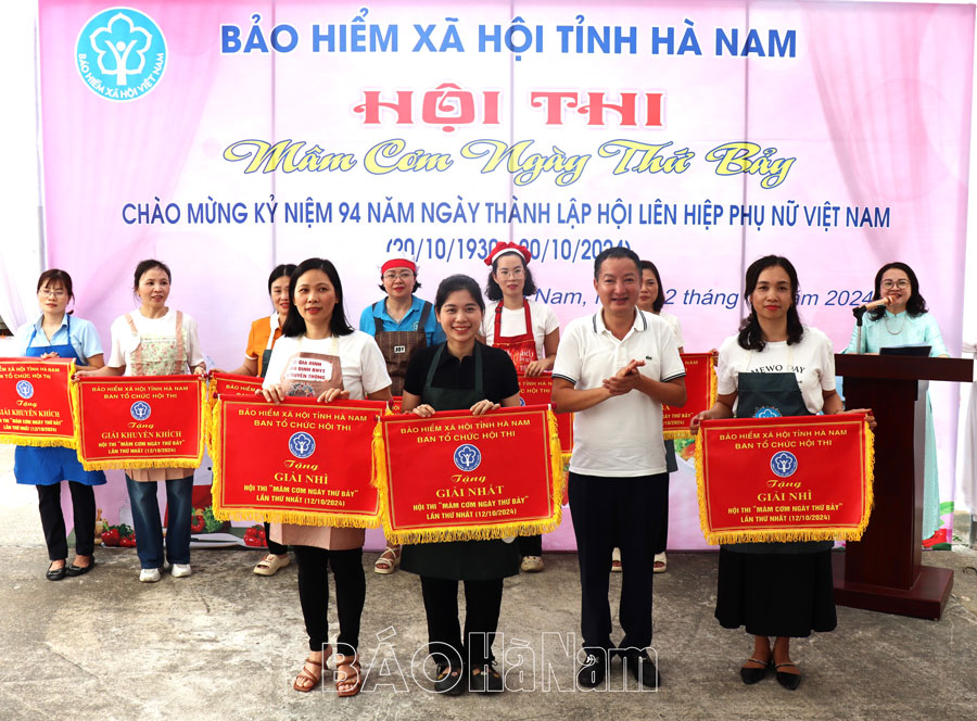 BHXH tỉnh tổ chức Hội thi nấu ăn “Mâm cơm ngày thứ bảy”