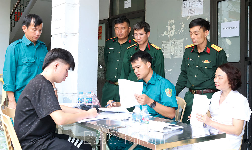 Bảo đảm chặt chẽ công tác tuyển quân