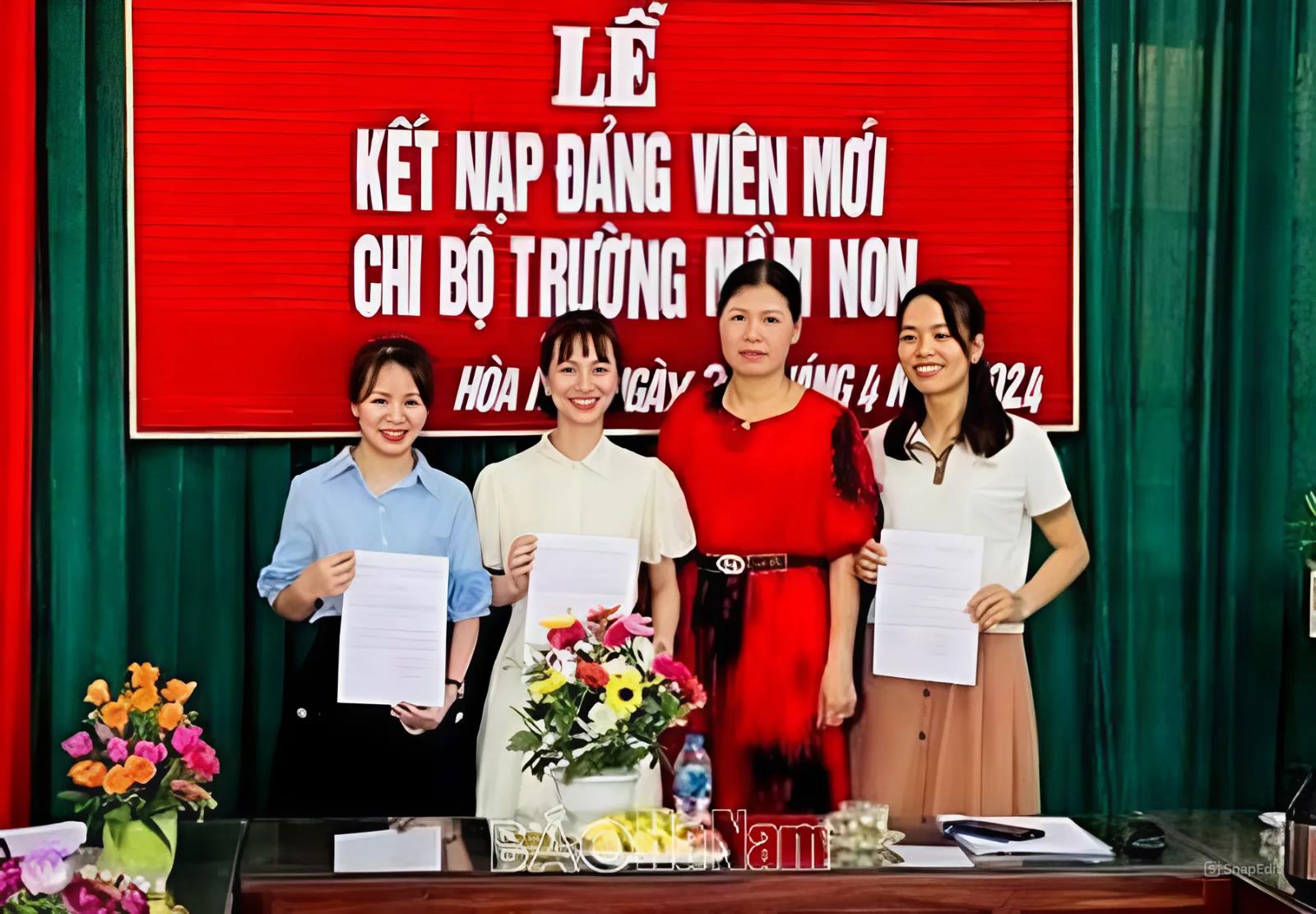 Chi bộ Trường Mầm non xã Hòa Hậu phát triển đảng viên bảo đảm tính chọn lọc và yêu cầu về chất lượng