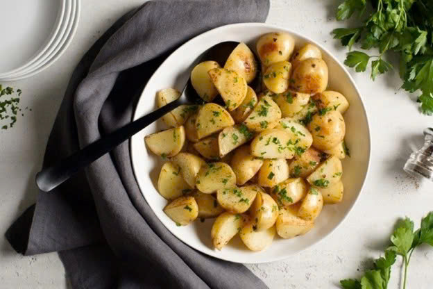 Việt Nam có loại củ cứ ra chợ là thấy, ăn vào vừa trẻ lâu lại sống thọ