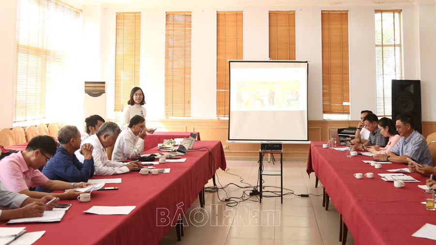 Tập huấn chính sách bảo trợ xã hội cho người khuyết tật