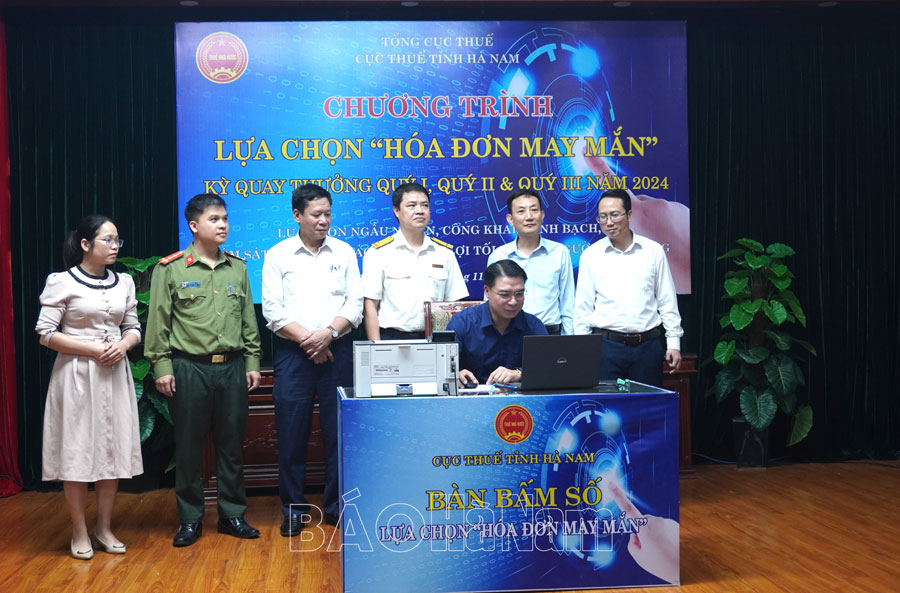 Quay thưởng "Hóa đơn may mắn", quý I, II và III năm 2024