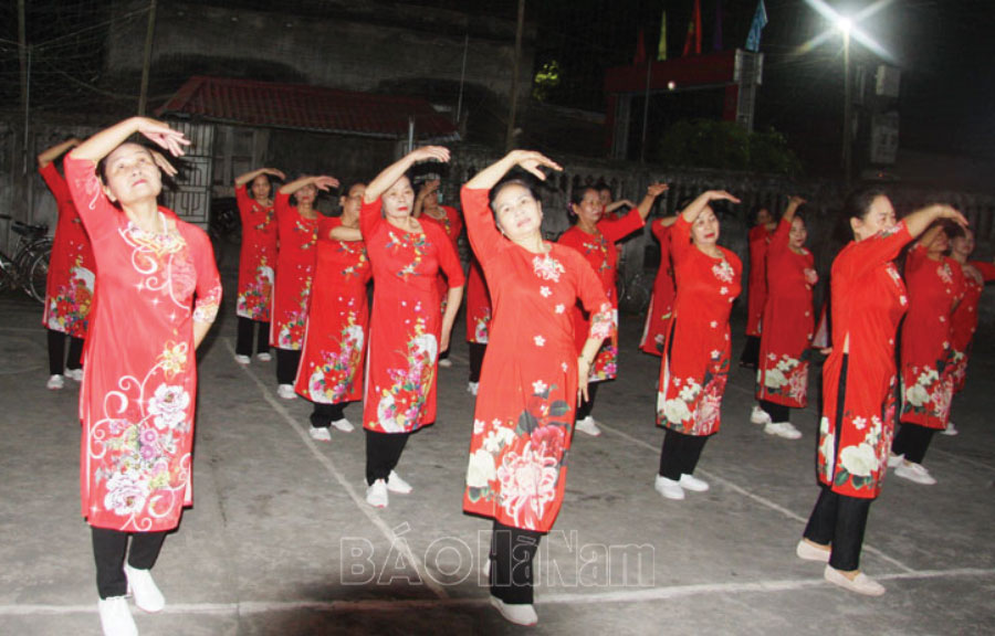 Phụ nữ Kim Bảng đẩy mạnh phong trào thể dục thể thao