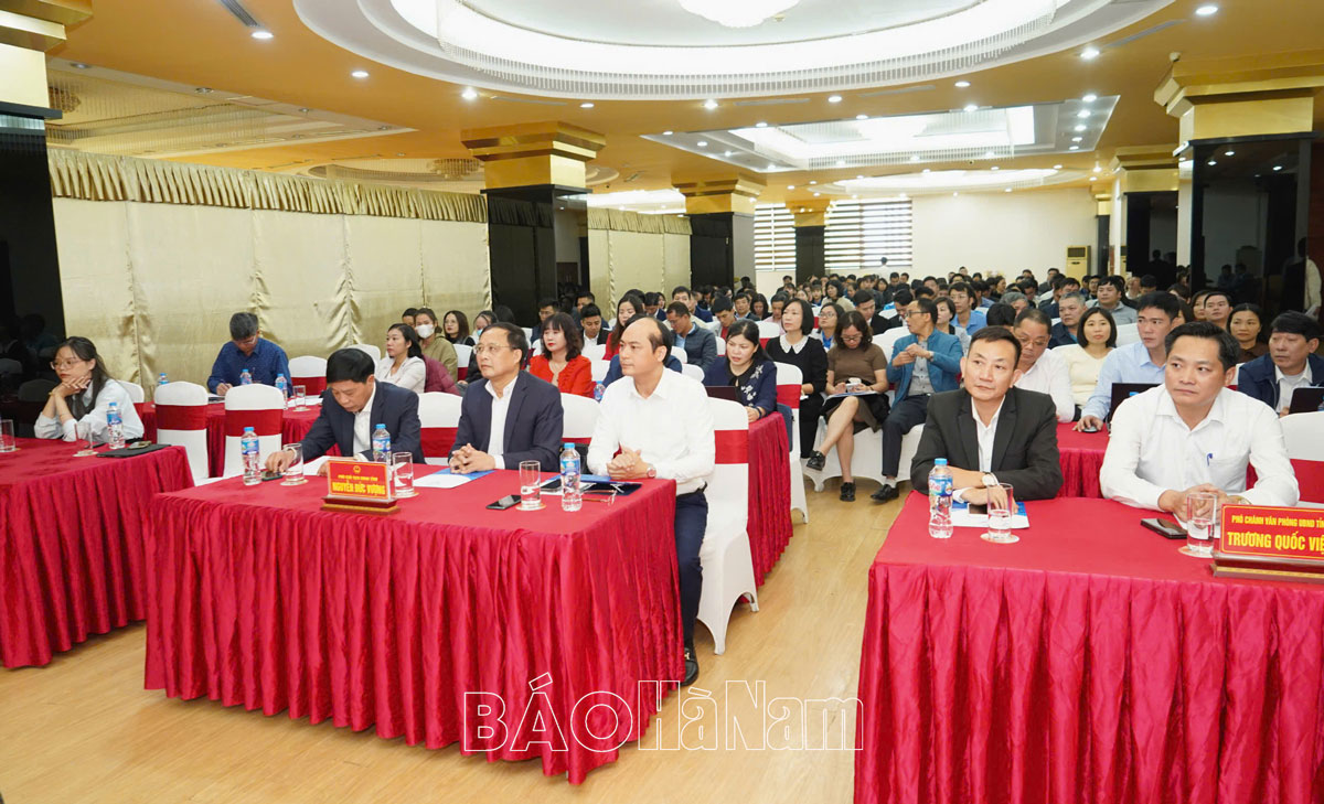 Nâng cao kỹ năng số, năng lực tiếp cận thông tin cho người dân nông thôn