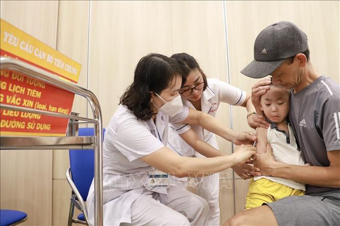 Chuẩn bị khu vực cách ly, thuốc và thiết bị y tế để ứng phó với bệnh sởi