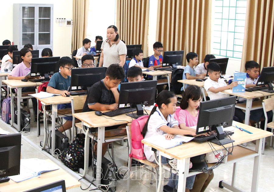 Khắc phục khó khăn trong triển khai chương trình giáo dục phổ thông 2018 cấp tiểu học