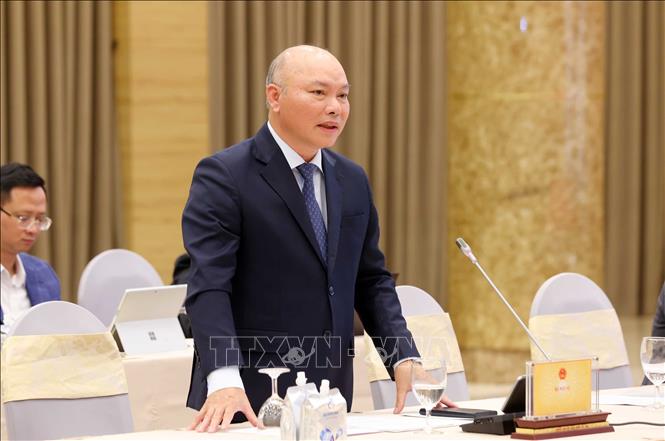 Chính sách đối với cán bộ, công chức, viên chức dôi dư sẽ ra sao?