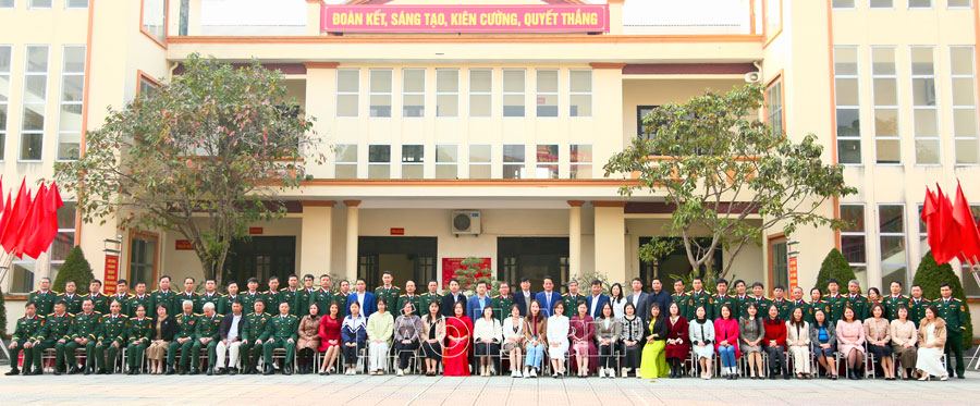 Ban CHQS thành phố Phủ Lý gặp mặt gia đình quân nhân