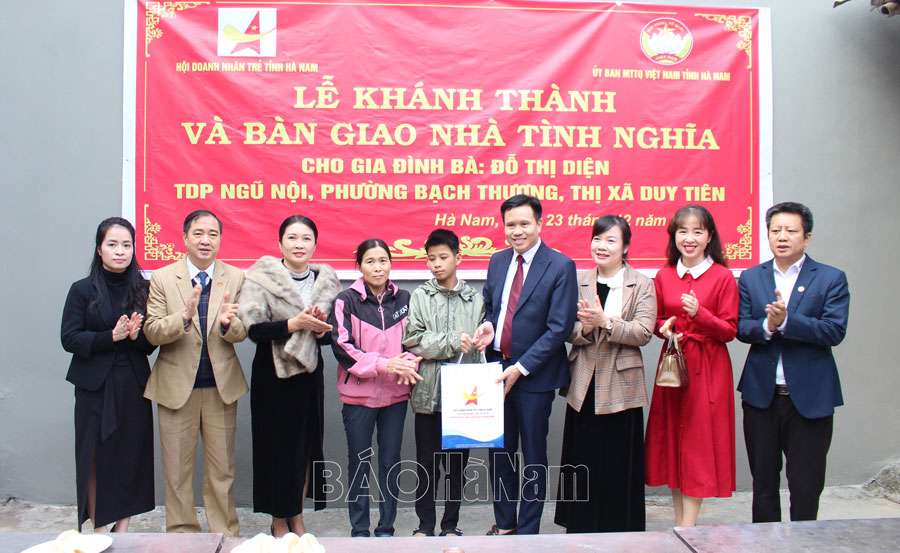 Hội Doanh nhân trẻ Hà Nam khánh thành và bàn giao nhà tình nghĩa