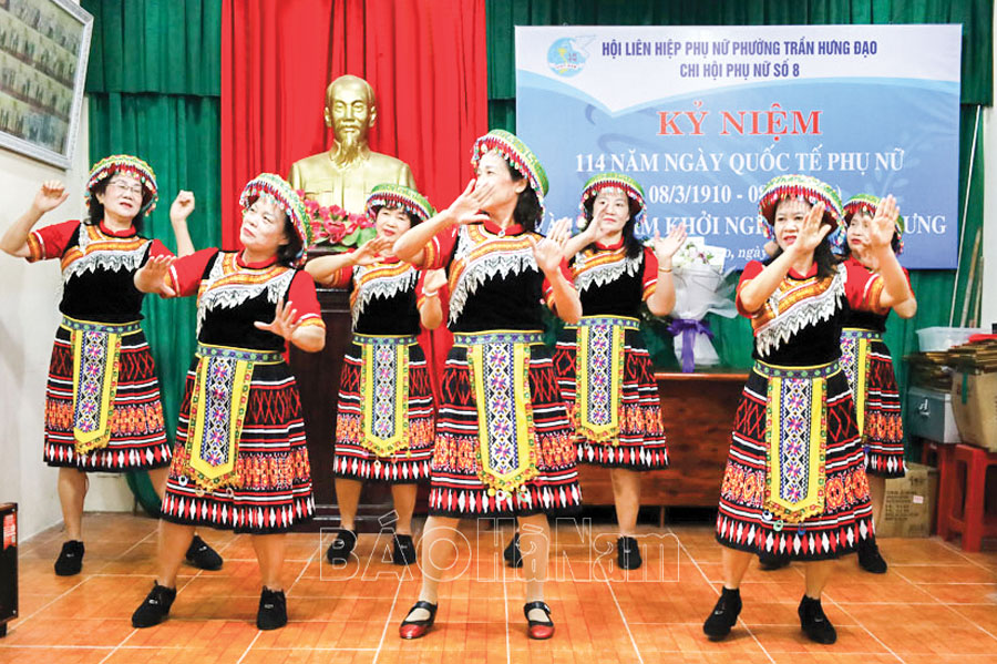 Phong trào "Tuổi cao, gương sáng" ở phường Trần Hưng Đạo