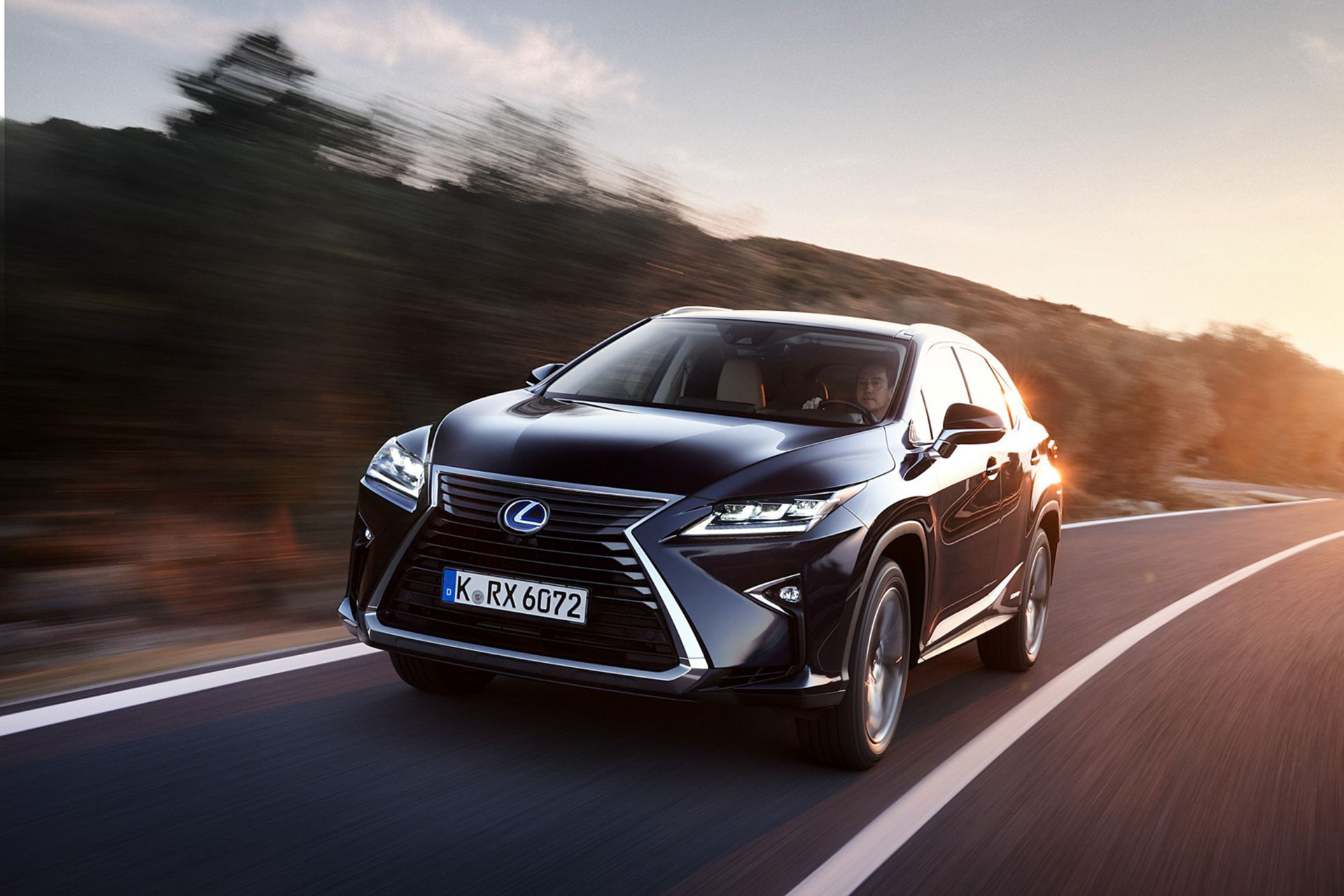 5 đời xe Lexus RX 350 cũ có độ tin cậy cao, đáng để sở hữu