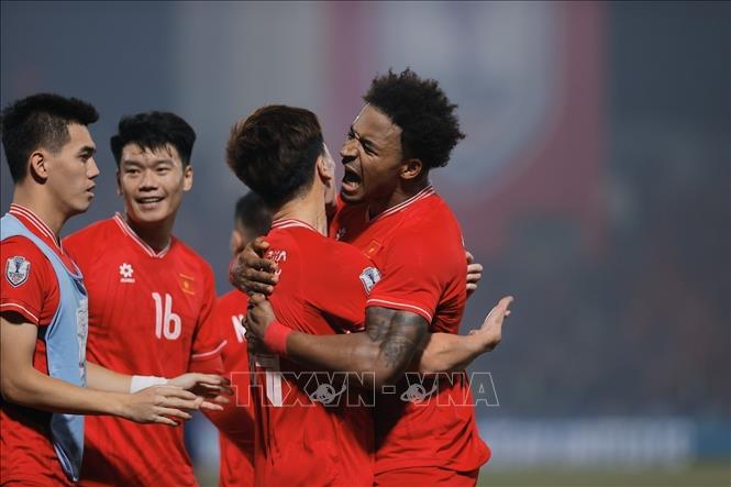 Đội hình dự kiến chung kết lượt về Thái Lan - Việt Nam: Xuân Son đá cặp với Ngọc Quang