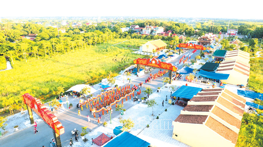 Những điểm du lịch tâm linh hút khách đầu xuân