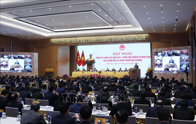 Hoàn thiện phương án sắp xếp tổ chức các cơ quan chuyên môn thuộc UBND cấp tỉnh, cấp huyện