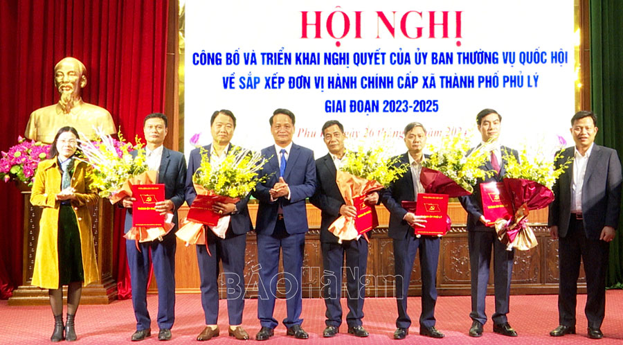 Nhanh chóng ổn định tổ chức, bộ máy sau sáp nhập, không ảnh hưởng đến người dân, doanh nghiệp