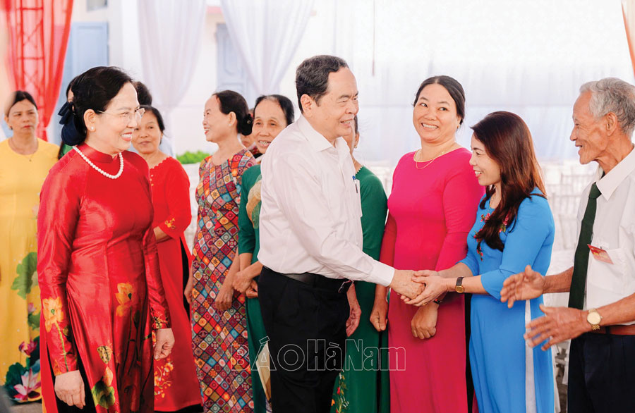 Phát huy truyền thống đại đoàn kết, đưa dân tộc bước vào kỷ nguyên mới