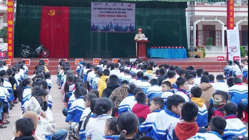 Kiên định mục tiêu xây dựng nhà nước pháp quyền xã hội chủ nghĩa