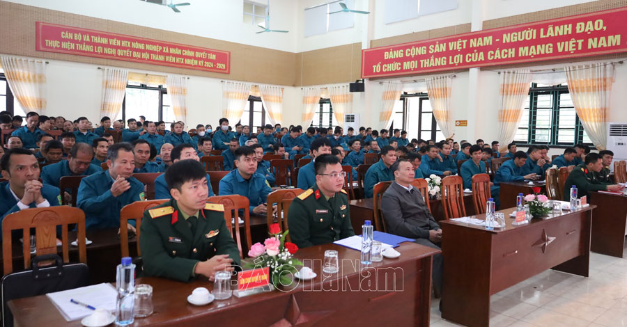 Tăng mức trợ cấp cho lực lượng dân quân tự vệ