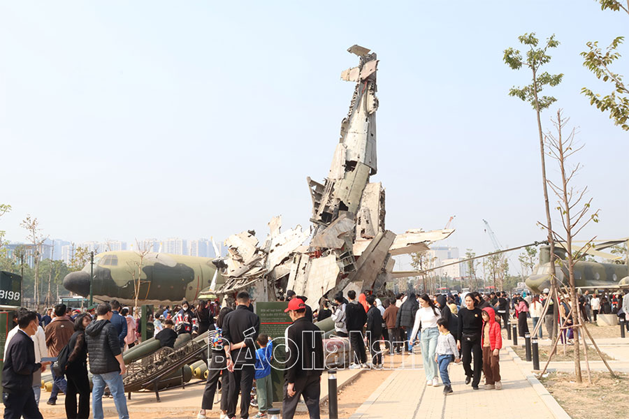 Địa chỉ đỏ giáo dục truyền thống cho thế hệ trẻ