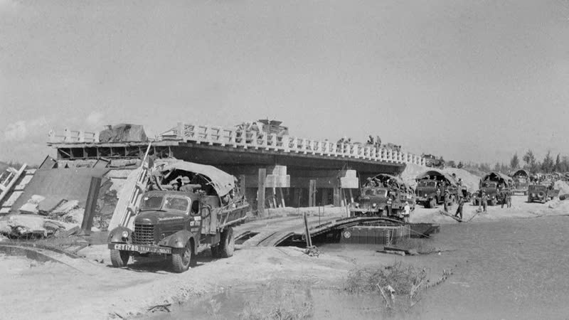 Ngày 15/3/1975: Lực lượng địch ở Tây Nguyên tổ chức rút quân từ Kon Tum và Pleiku về đồng bằng