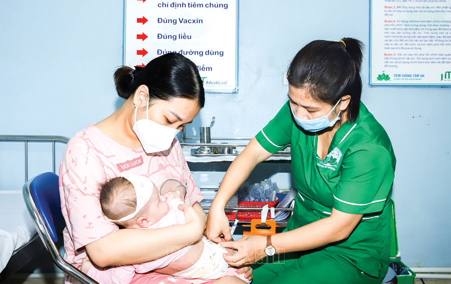 Công điện của Thủ tướng Chính phủ về việc đẩy nhanh tiêm chủng vaccine phòng, chống bệnh Sởi