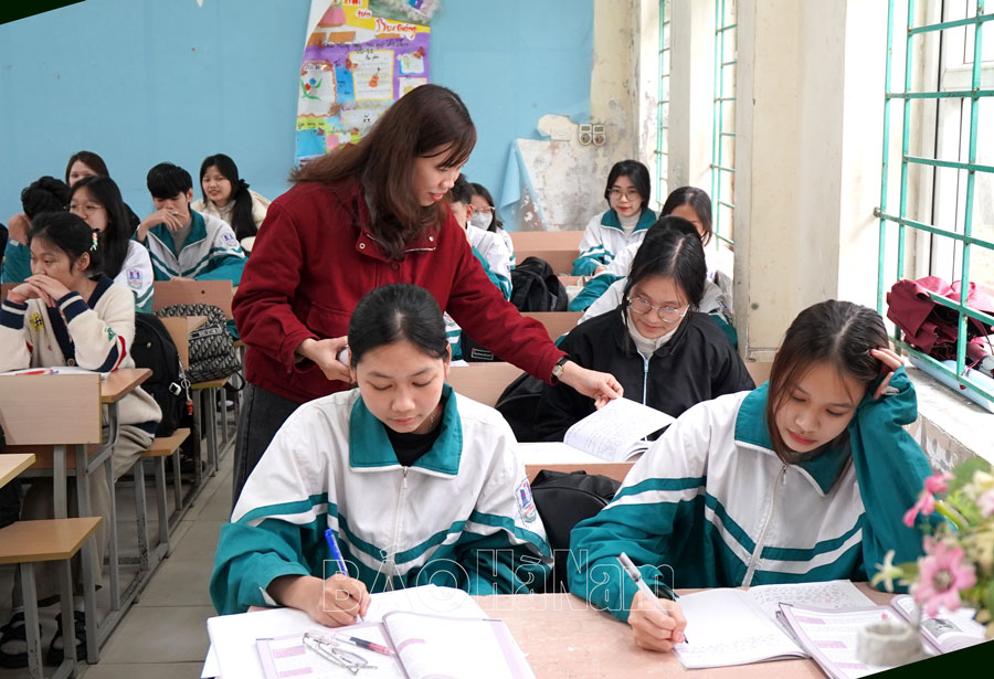 Giải pháp dạy ôn tập cho học sinh cuối cấp khi thực hiện Thông tư 29