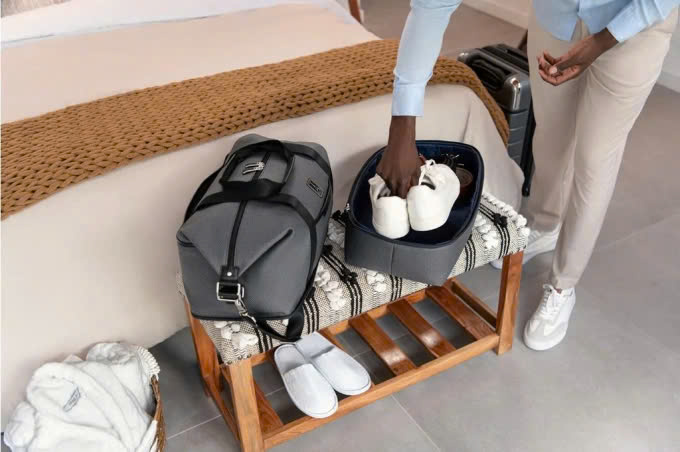 Mẹo xếp giày khi đi du lịch kết hợp chạy bộ