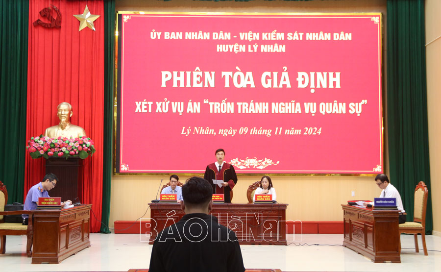 Hiệu quả tuyên truyền từ những phiên tòa giả định “Trốn tránh nghĩa vụ quân sự”