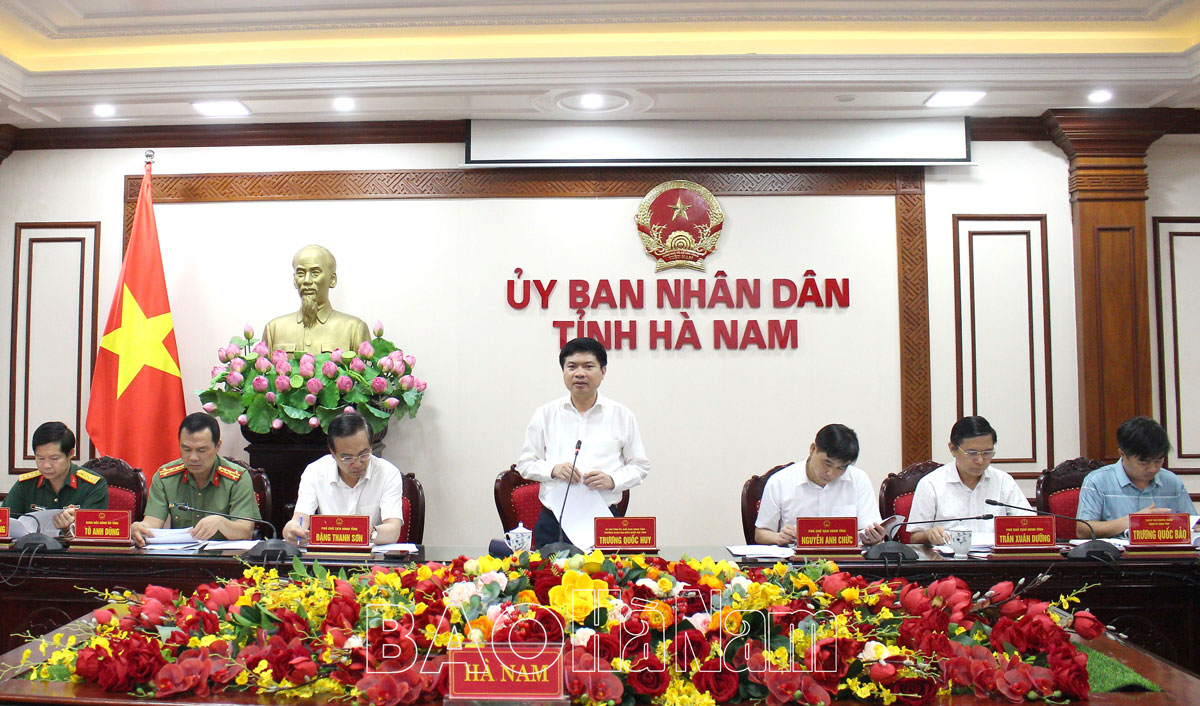 UBND tỉnh thảo luận các nội dung trình Kỳ họp chuyên đề HĐND tỉnh