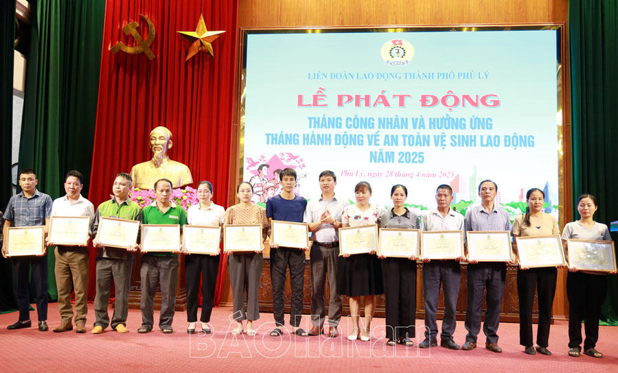 Liên đoàn Lao động thành phố Phủ Lý phát động Tháng Công nhân năm 2025