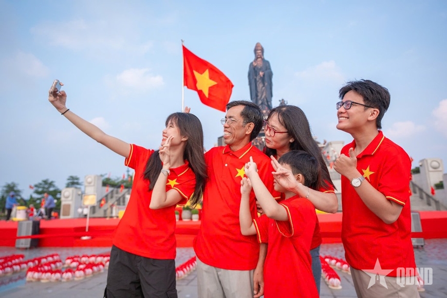 Các điểm đến tưng bừng chuẩn bị đón khách dịp 30-4