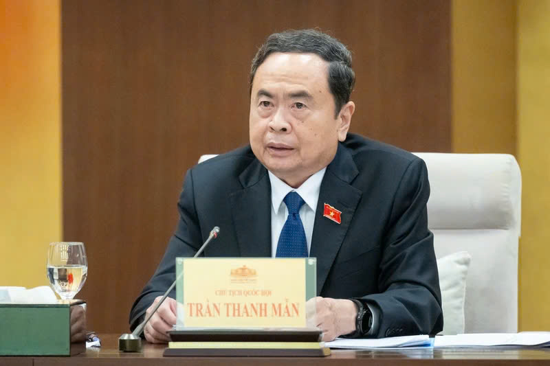 Lấy ý kiến nhân dân về toàn văn dự thảo Nghị quyết sửa đổi, bổ sung một số điều của Hiến pháp năm 2013