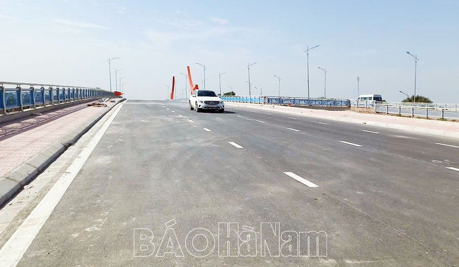 Đưa vào vận hành, khai thác đơn nguyên II cầu Liêm Chính