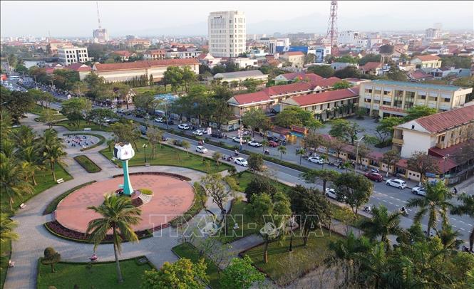 Sắp xếp đơn vị hành chính: Biên chế cấp huyện hiện nay được bố trí về cấp xã mới