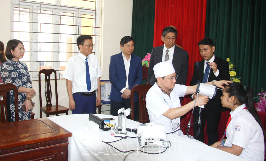 Đại sứ quán Nhật Bản tại Việt Nam tài trợ thiết bị y tế chuyên ngành nhãn khoa cho Bệnh viện Mắt tỉnh