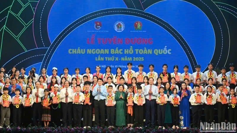 Chủ tịch nước Lương Cường: Thiếu nhi tiêu biểu là niềm tự hào, hy vọng, tương lai tươi sáng của dân tộc