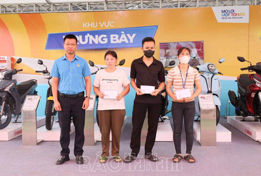 Công đoàn các Khu công nghiệp tỉnh tuyên truyền pháp luật cho công nhân lao động