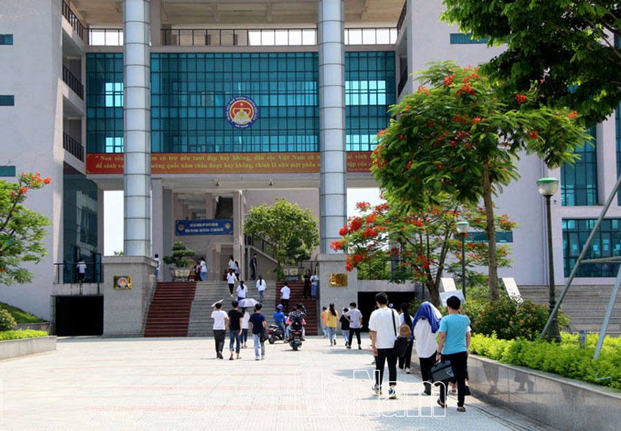 772 hồ sơ đăng ký dự thi vào lớp 10 THPT chuyên Biên Hòa