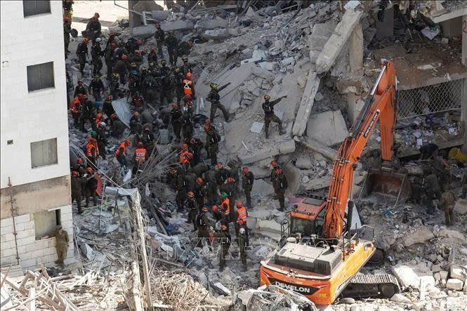 Căng thẳng Israel-Iran: Thêm hàng loạt nước sơ tán hoặc kêu gọi công dân di dời