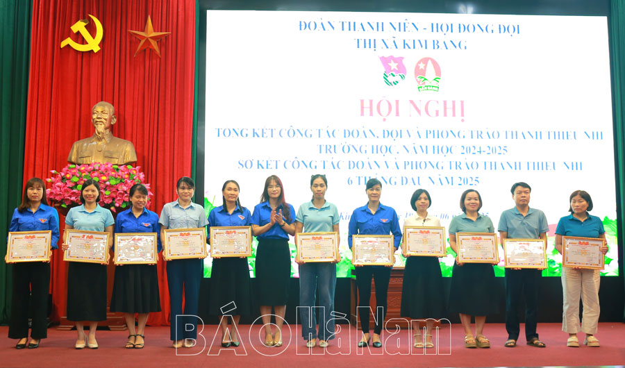 Thị đoàn Kim Bảng tổng kết công tác Đoàn, Đội và phong trào thanh thiếu nhi trường học năm học 2024 – 2025
