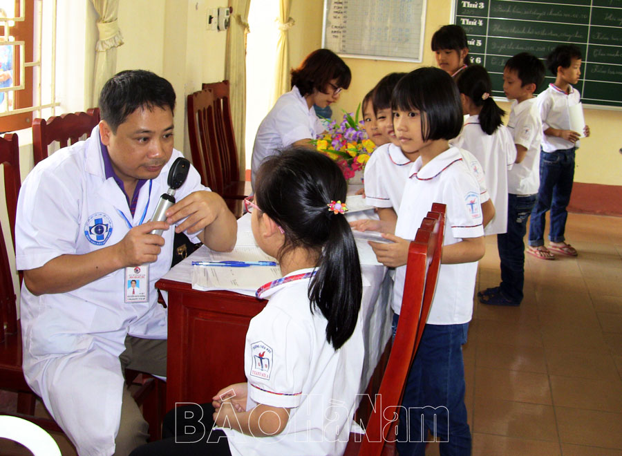 Người làm báo Hà Nam với trẻ em