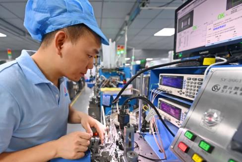 'Tiểu Cự Giả’ – chìa khóa cho tham vọng công nghệ toàn cầu của Trung Quốc