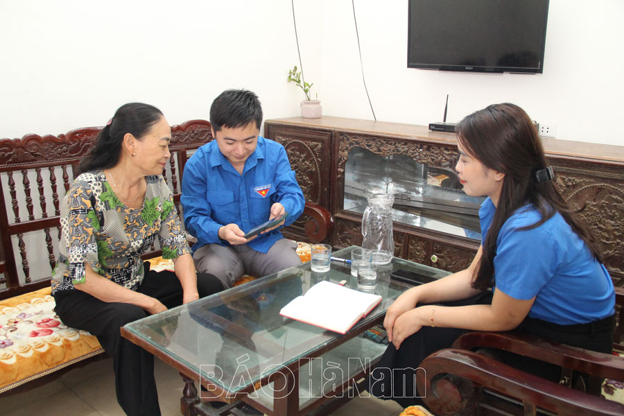 Triển khai phong trào “Bình dân học vụ số” trên địa bàn tỉnh Hà Nam