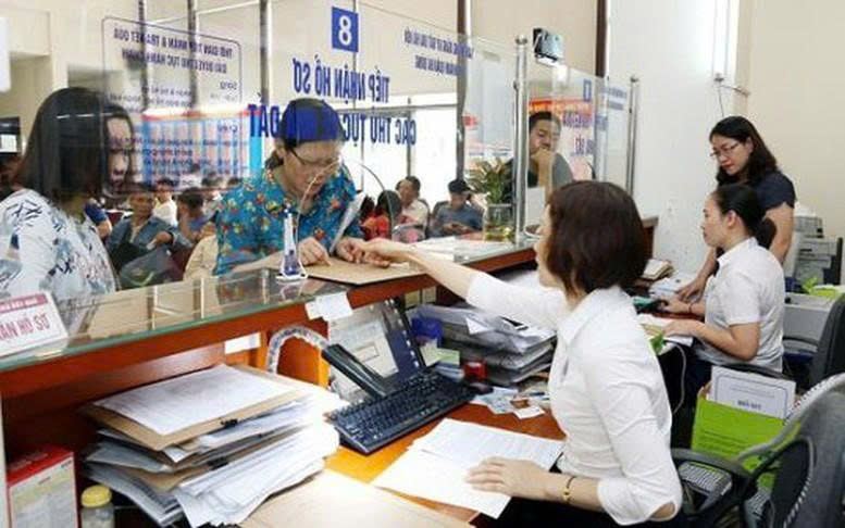 Đẩy nhanh tiến độ thực hiện chính sách, chế độ đối với cán bộ, công chức, viên chức, người lao động và lực lượng vũ trang trong quá trình sắp xếp tổ chức bộ máy