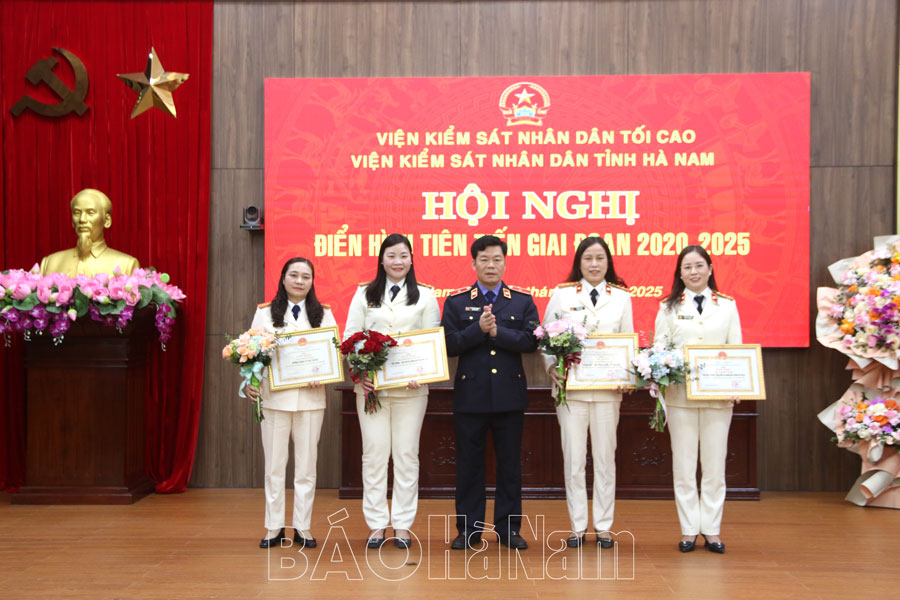 Ngành Kiểm sát nhân dân tỉnh Hà Nam - 65 năm xây dựng và trưởng thành