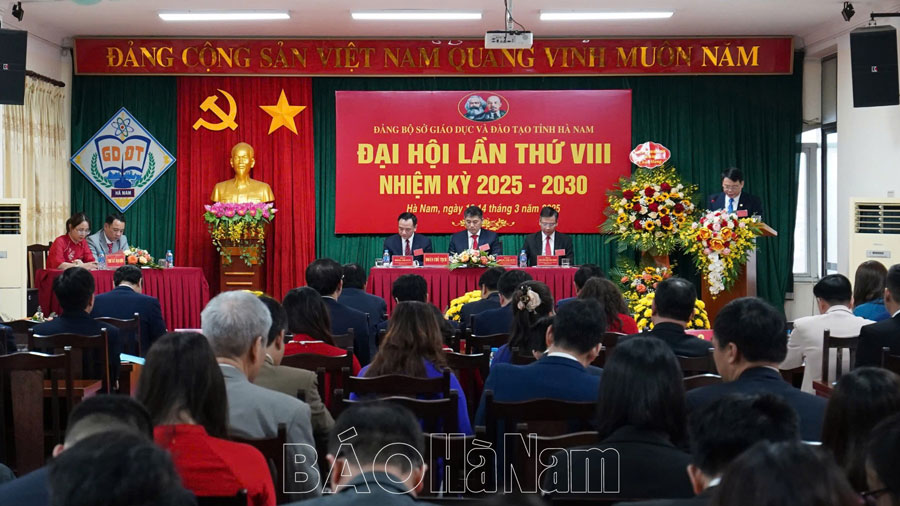 Ngành giáo dục nâng cao chất lượng đảng viên trong giai đoạn mới