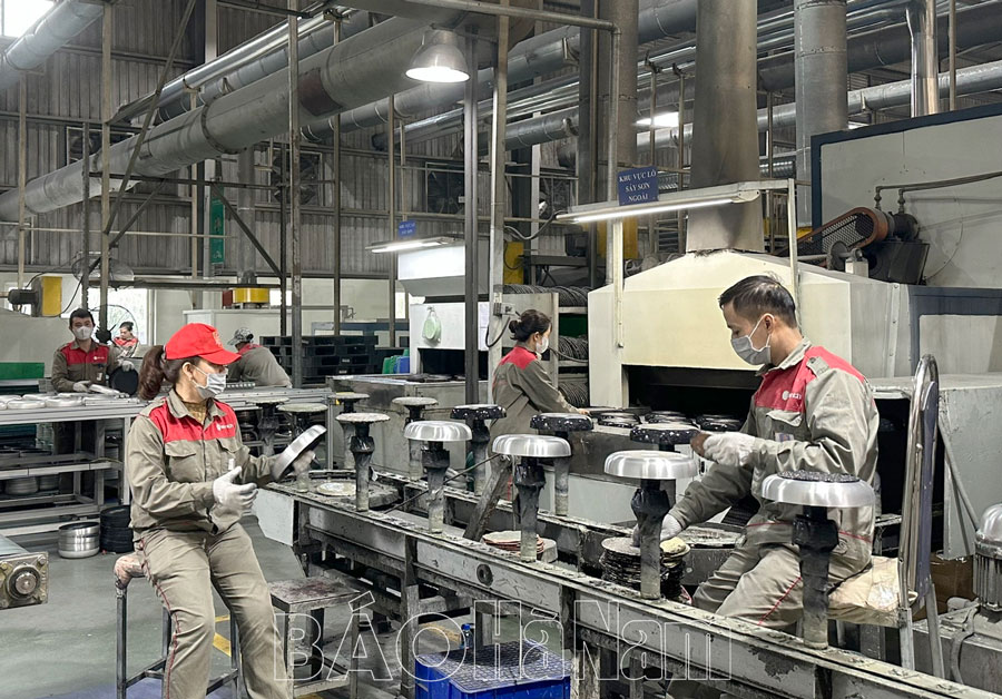 Hỗ trợ doanh nghiệp tuyển dụng lao động