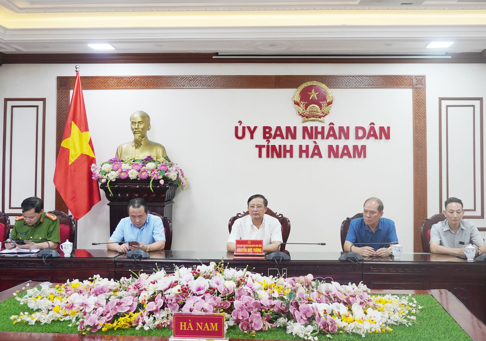 Hội nghị trực tuyến thúc đẩy nâng cao chất lượng cung cấp và sử dụng dịch vụ công trực tuyến