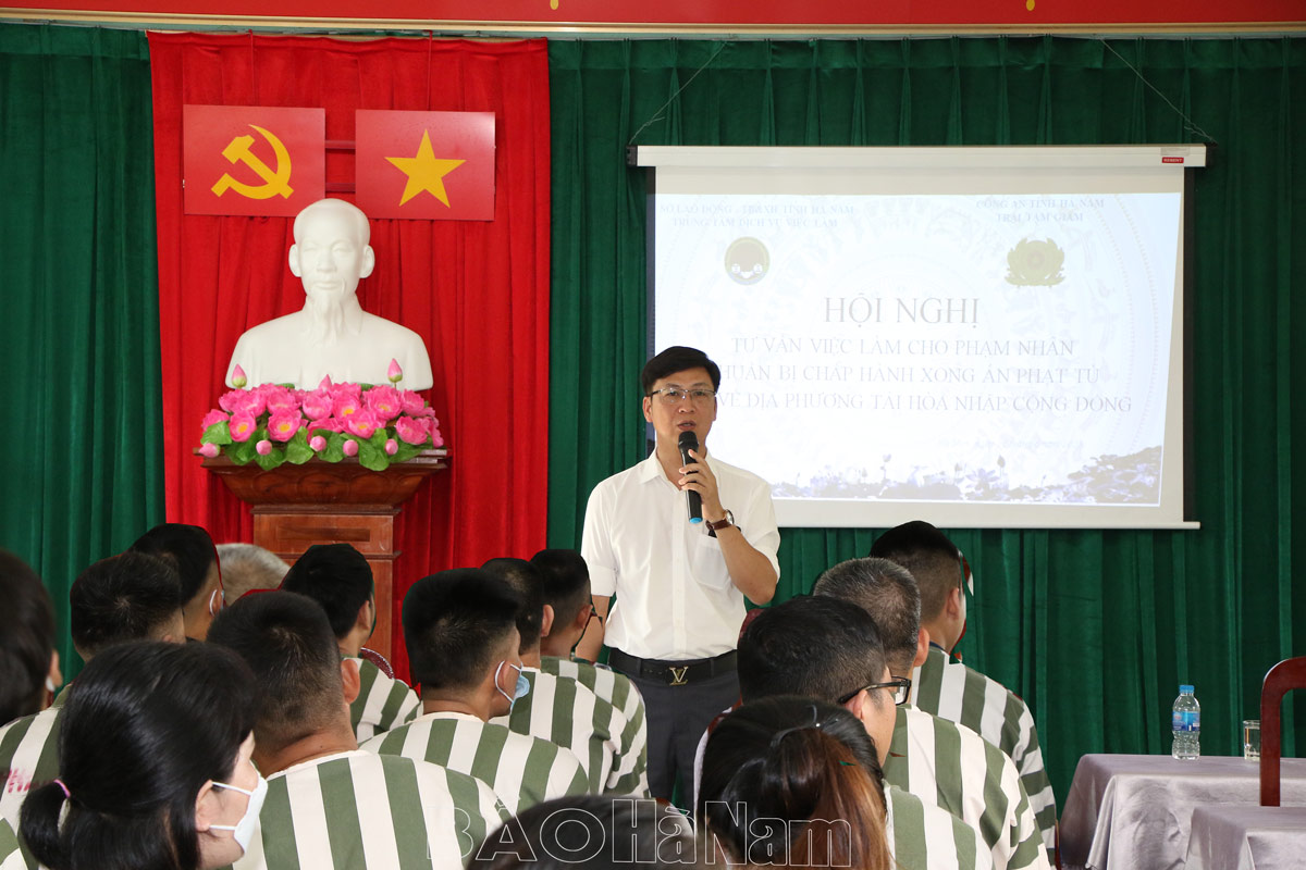 60 phạm nhân Trại tạm giam Công an tỉnh được tư vấn việc làm trước khi chấp hành xong án phạt tù trở về địa phương