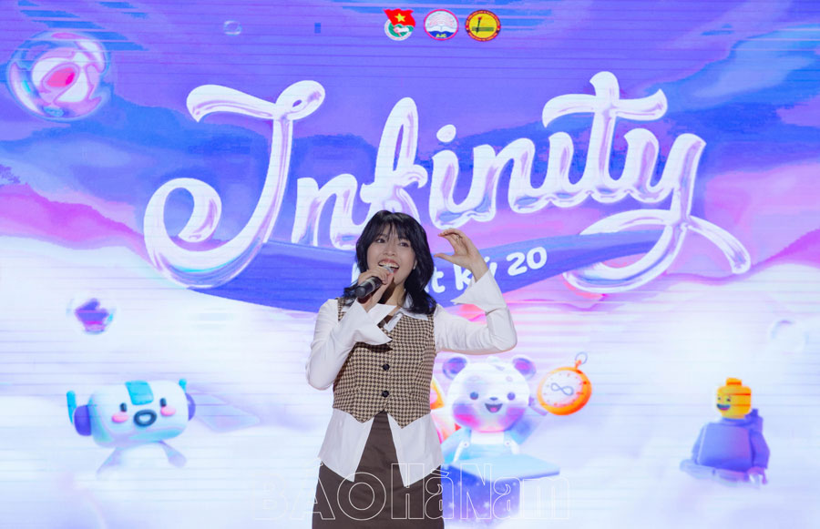 Sức hút của đại nhạc hội “Nhật ký 20 - 2023: INFINITY”